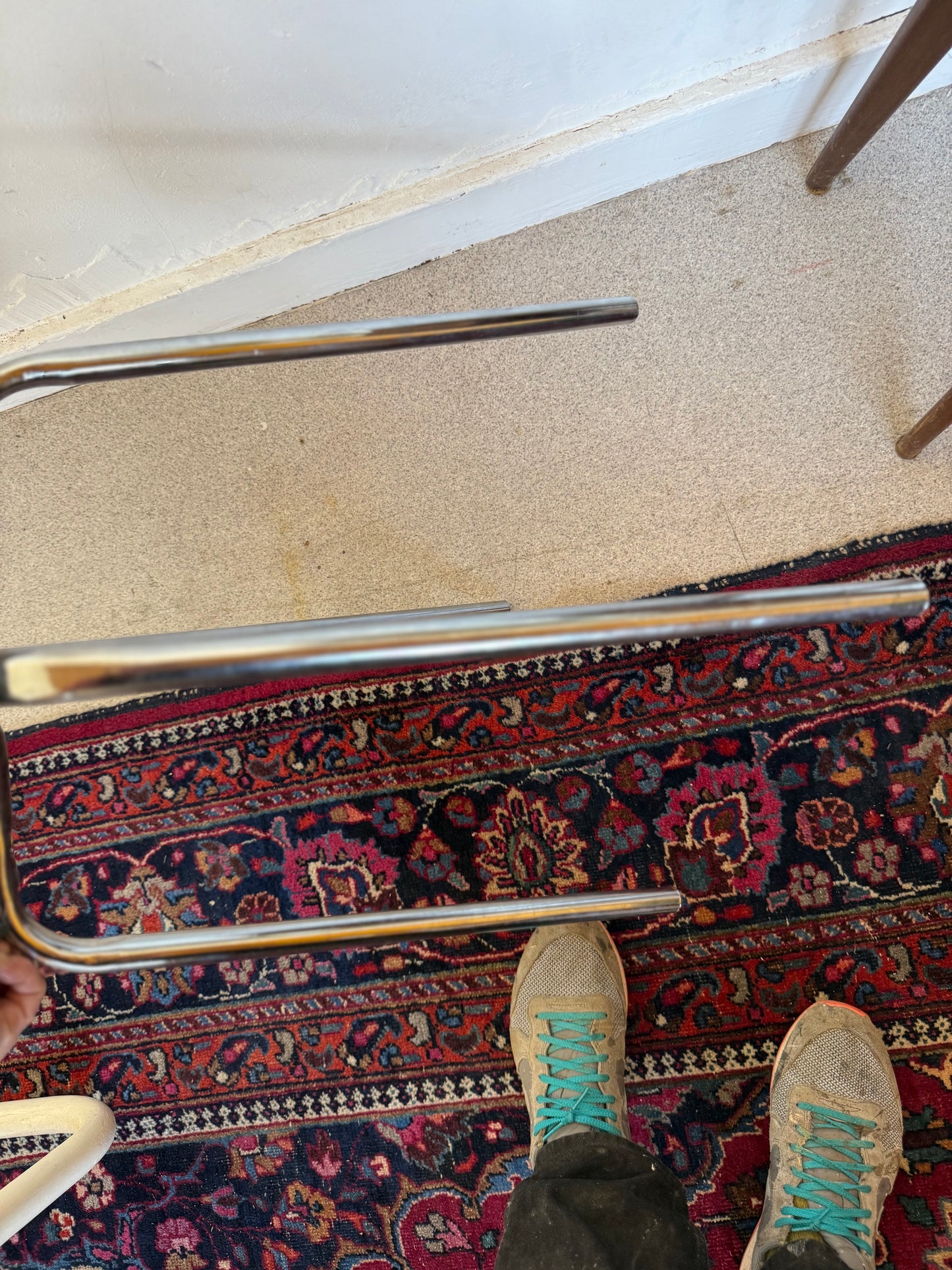 Tabouret chrome et tissu seventies