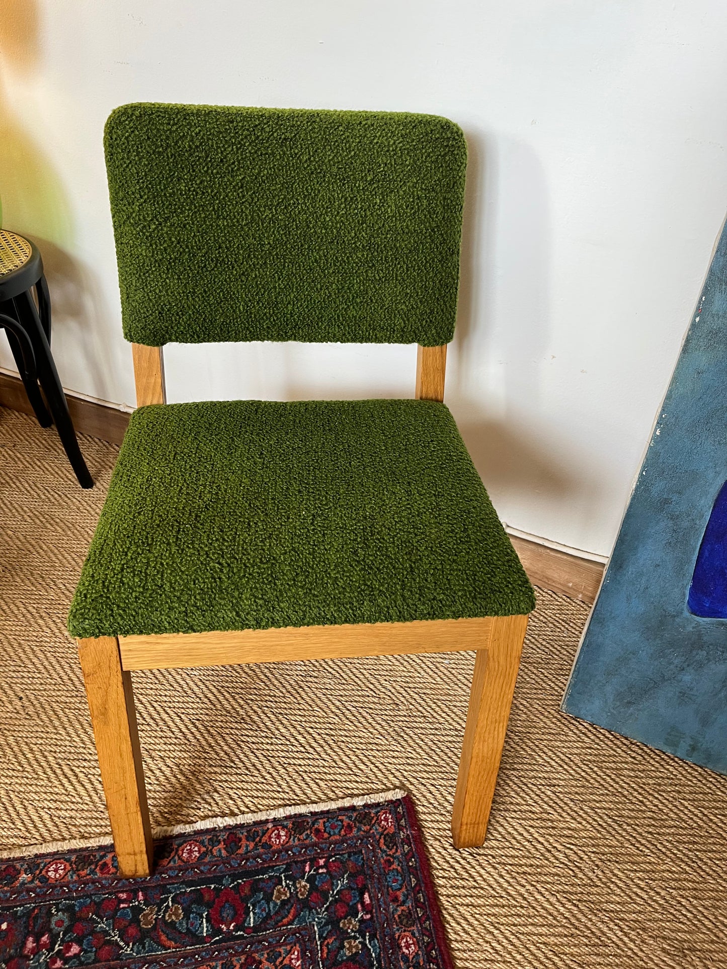 Fauteuil chaise en laine bouclette verte et bois