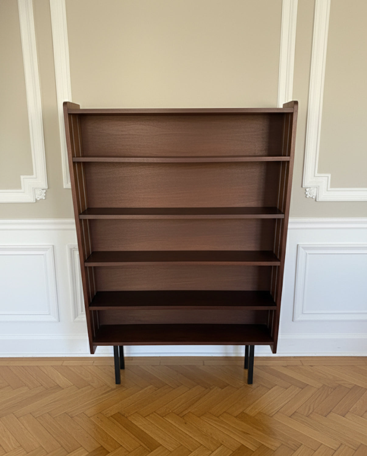 Bibliothèque étagère vintage placage et pied métal