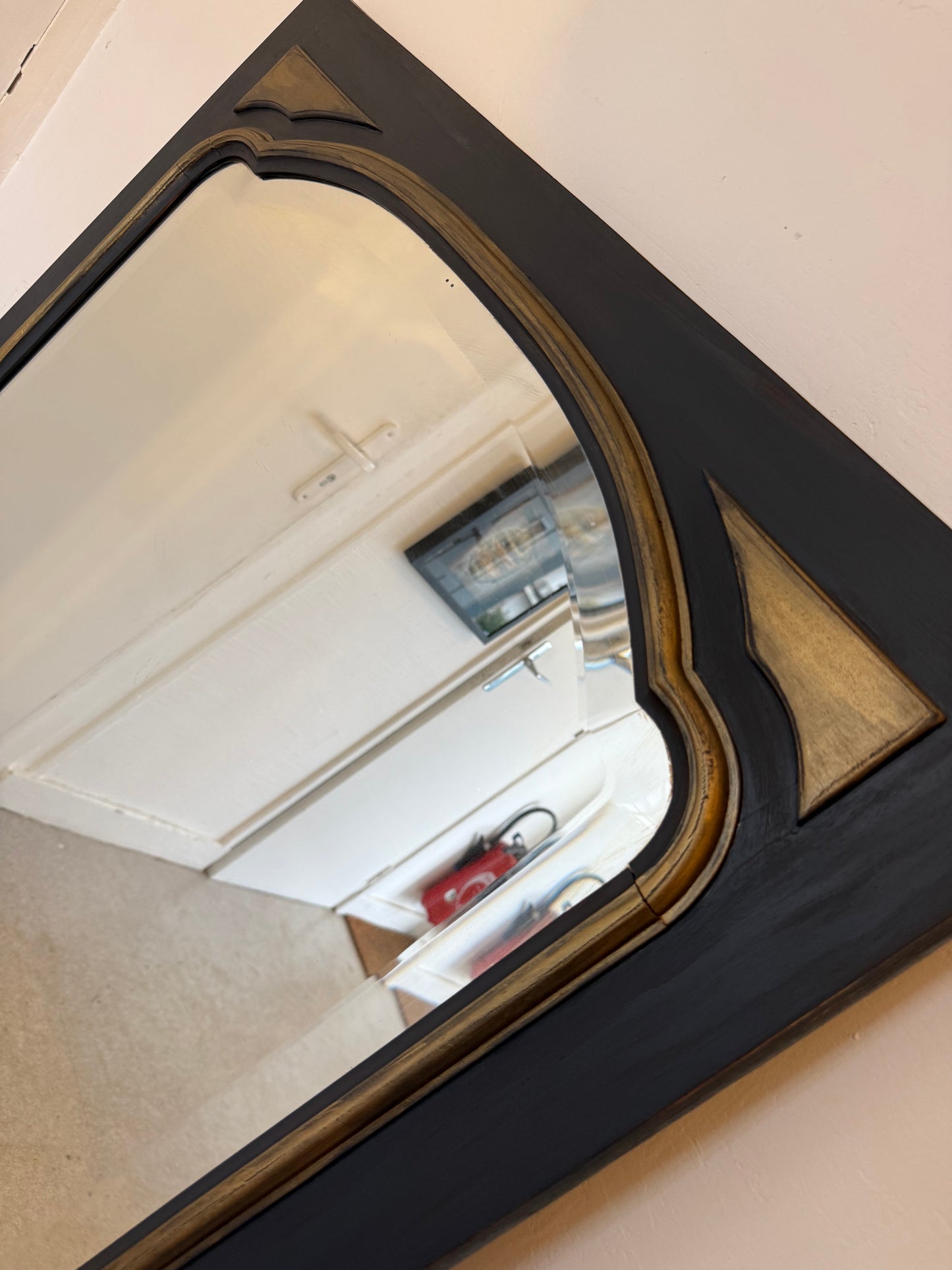 Miroir vintage glace biseautée en bois noir et doré