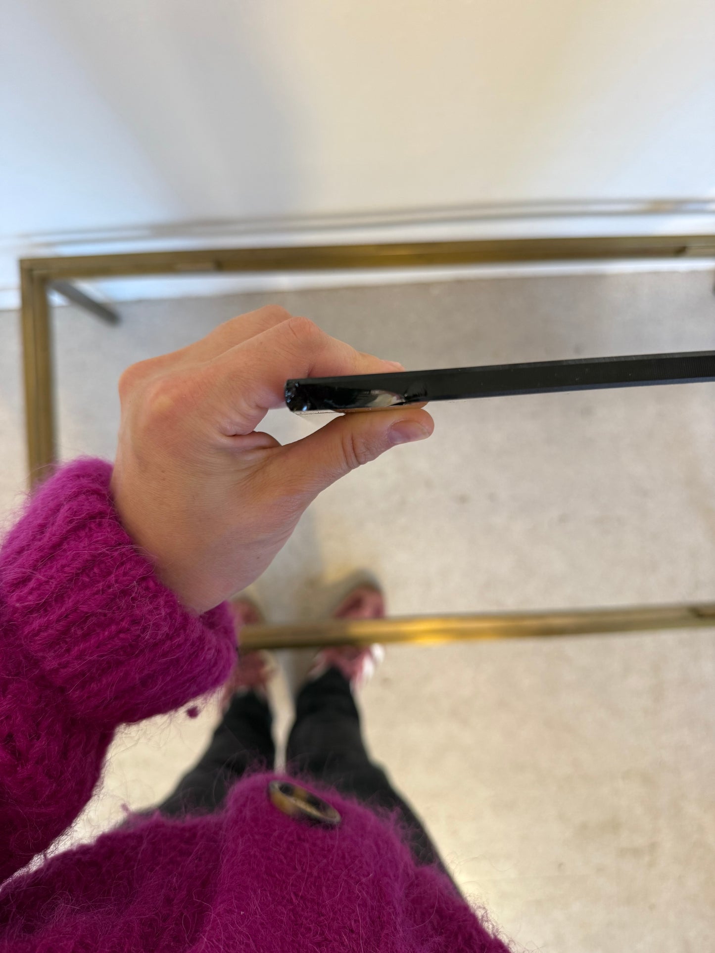 Table basse vintage laiton doré et verre fumé