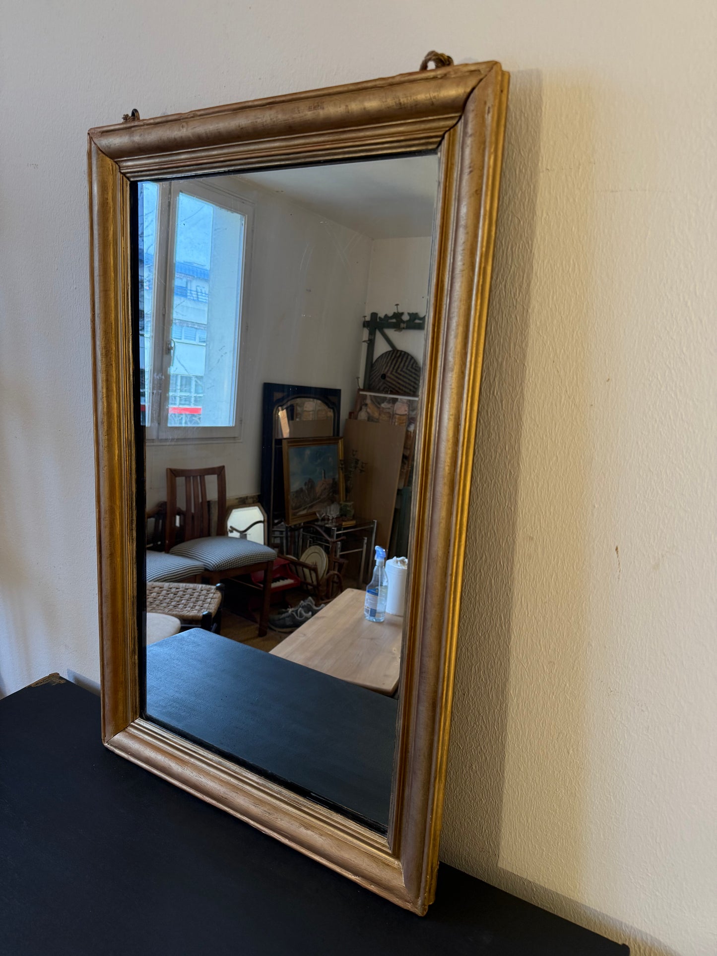 Miroir ancien en bois rectangulaire doré