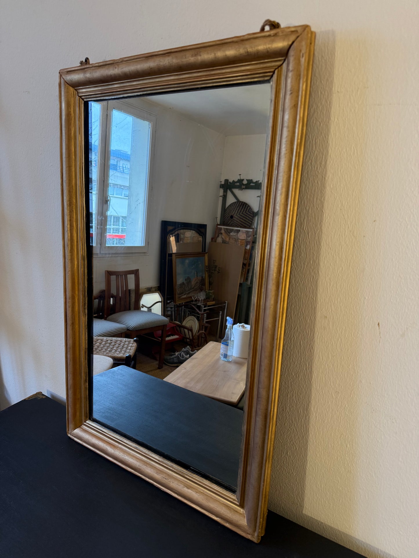 Miroir ancien en bois rectangulaire doré
