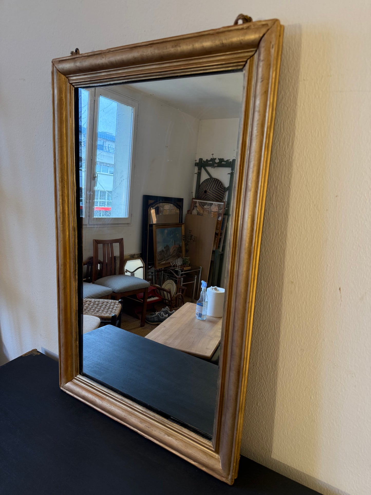 Miroir ancien en bois rectangulaire doré