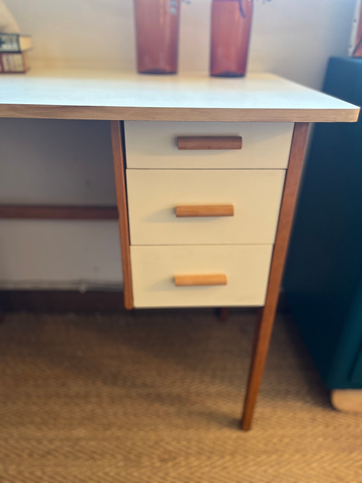 Bureau vintage restauré