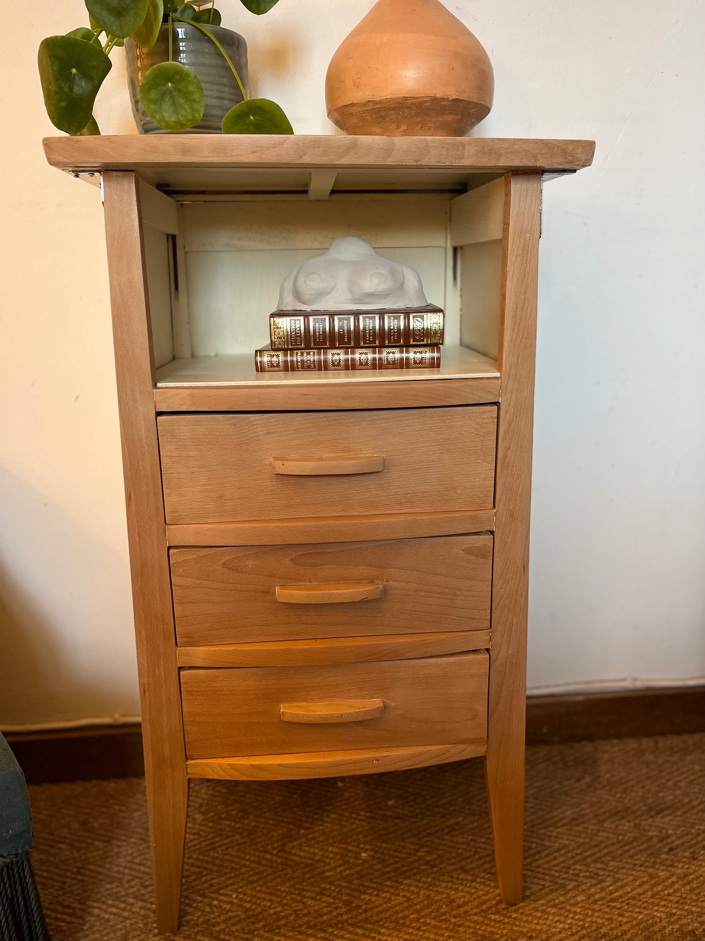 Chiffonnier vintage en bois restauré