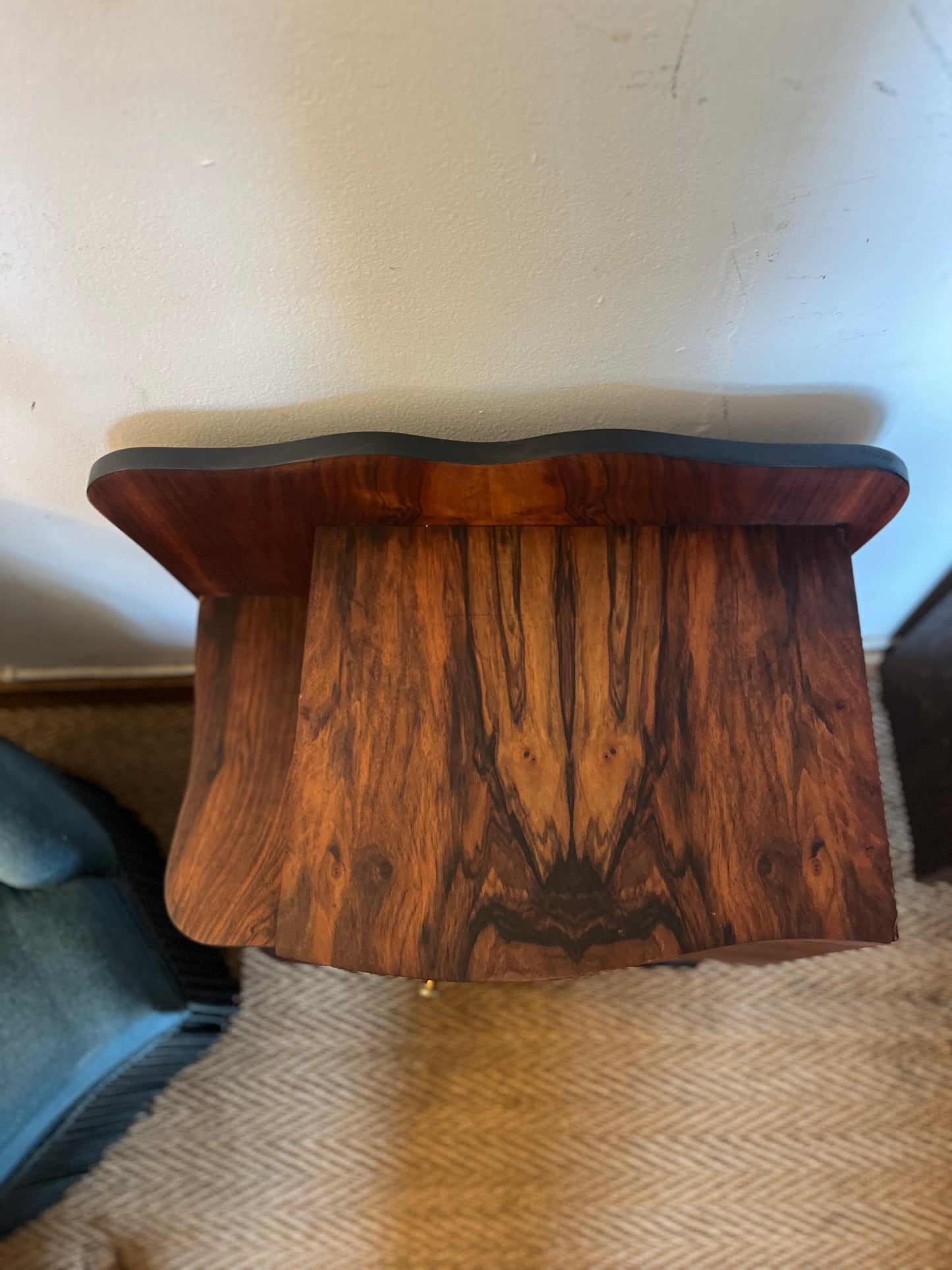 Chevet table d'appoint art déco placage en loupe